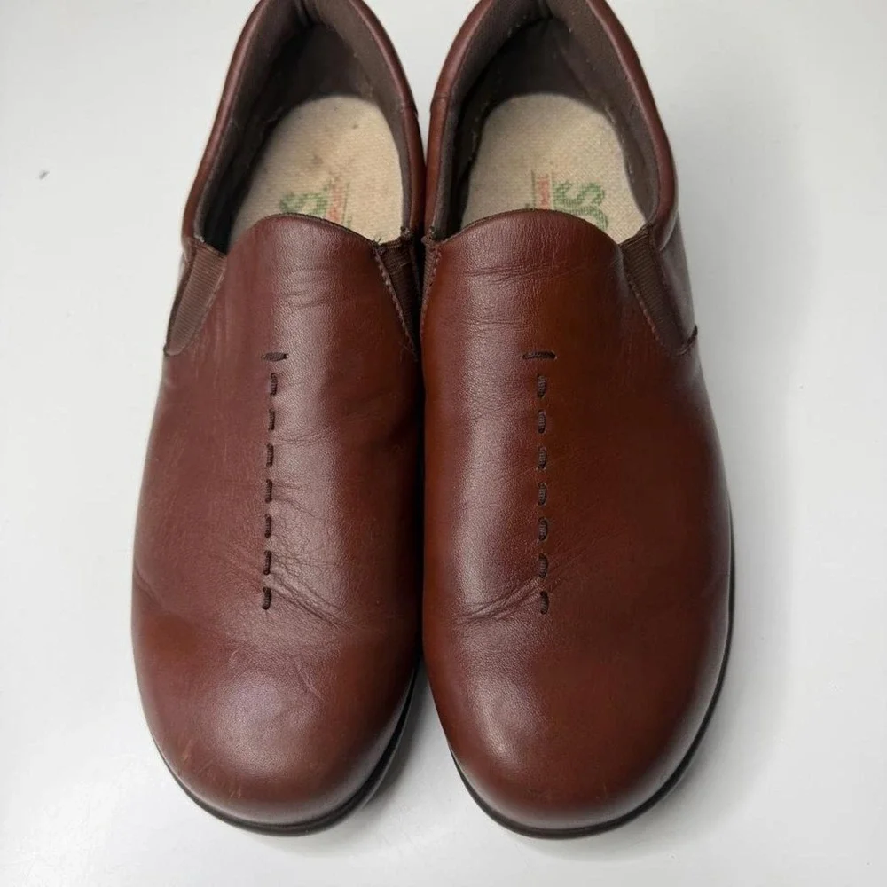 SAS Brown Leather Comfort Slip-On Loafers Granny core